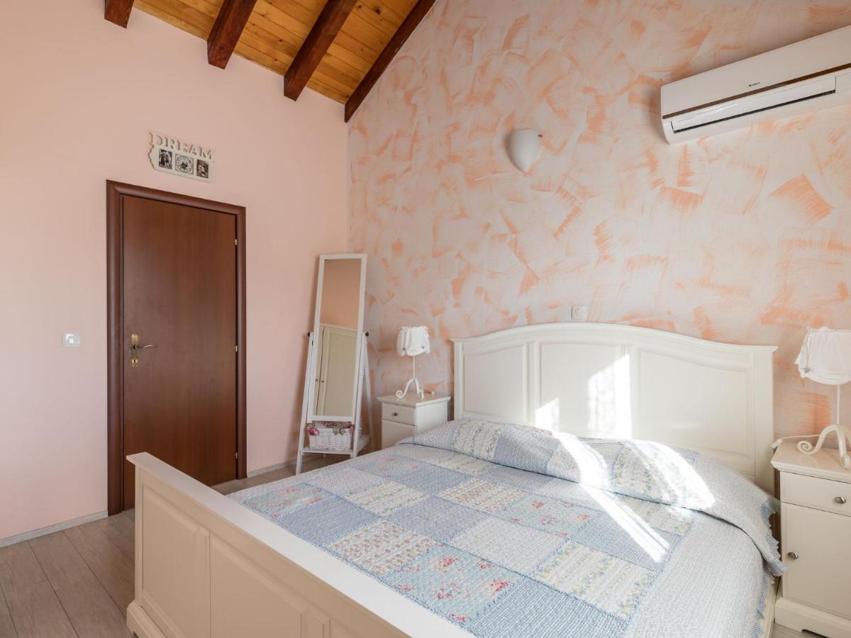 Luxurious Villa In Selca With Pool ภายนอก รูปภาพ